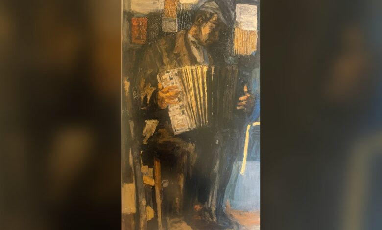 Suonatore di organetto, olio su tela di Carlo Contini del 1967