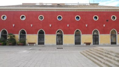 La facciata dell’EXMA a Cagliari