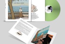 Il vinile da collezione di Caruso di Lucio Dalla con il libretto illustrato da Alessandro Baronciani